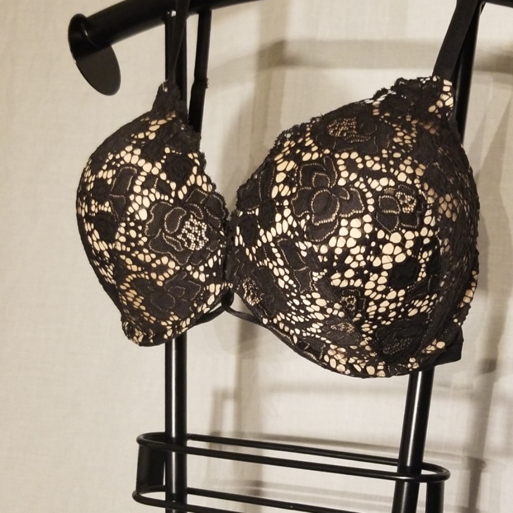 Victoria's Secret Bombshell 2 Cup Pushup